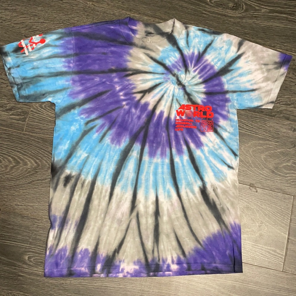 Travis Scot tie dye  T shirt M
